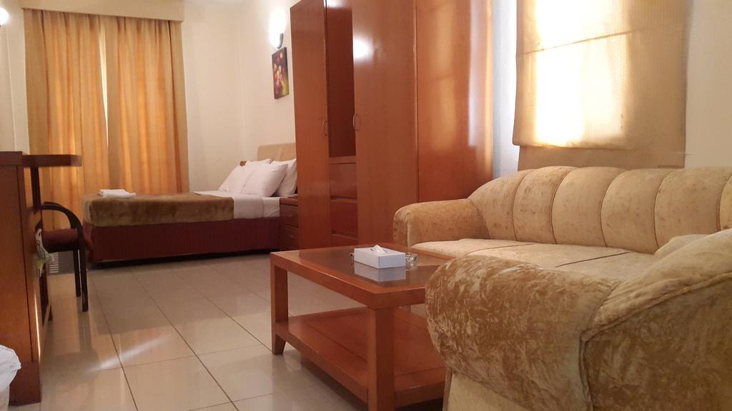 Al Raien Hotel Apartment Dubai Phòng bức ảnh