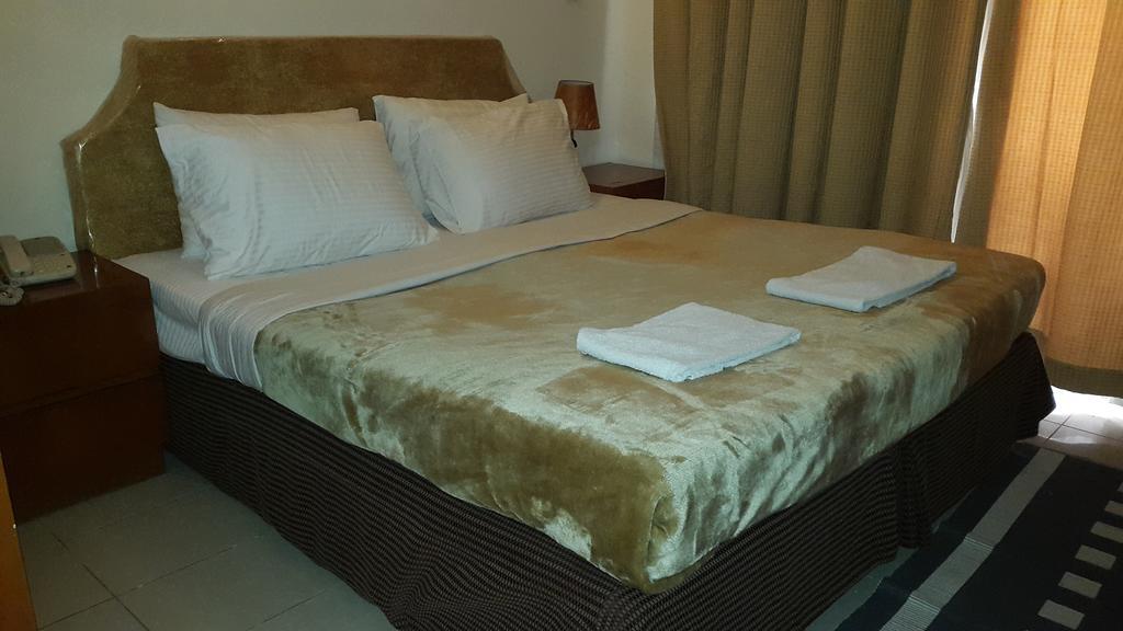 Al Raien Hotel Apartment Dubai Phòng bức ảnh