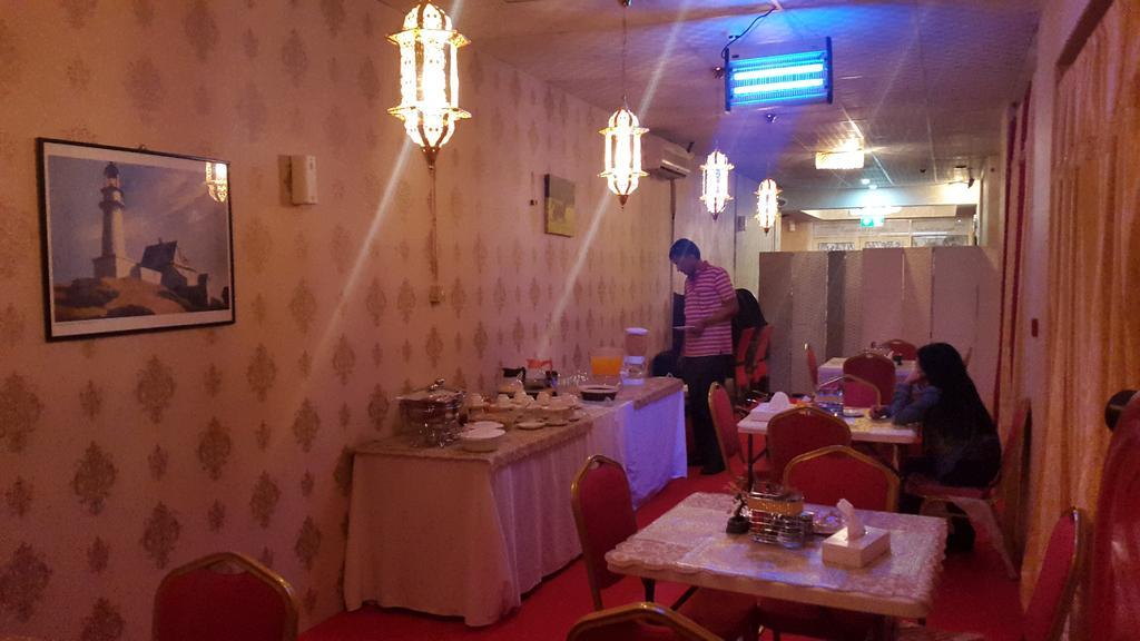 Al Raien Hotel Apartment Dubai Ngoại thất bức ảnh